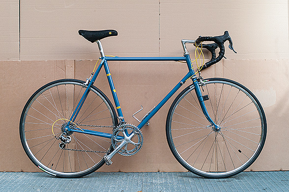 This was made for me by Dustin at Cicli Berlinetta. I take it out into the Grunewald but not around town.